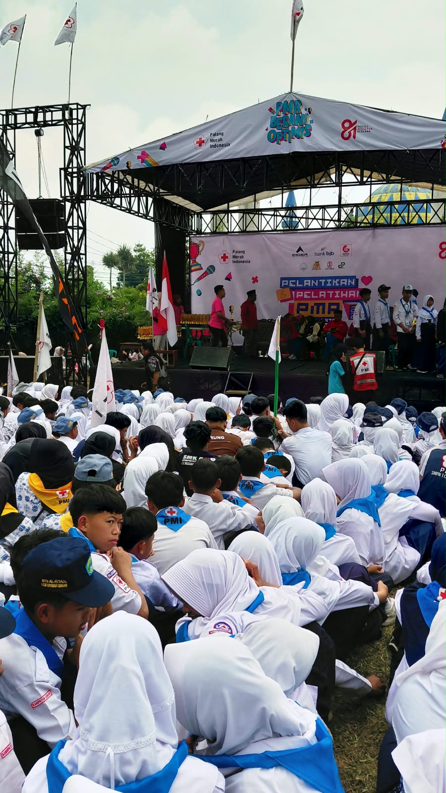 Pelatihan dan pelantikan PMR tingkat Madya tahun 2026